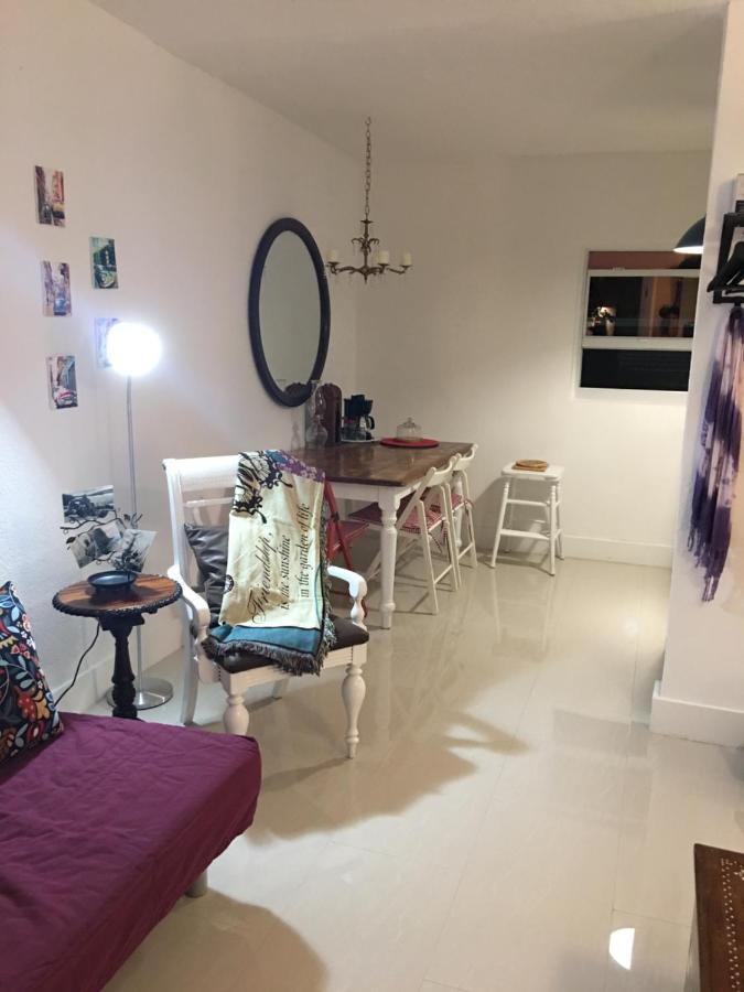 Private Studio Blocks From Coconut Grove Miami Zewnętrze zdjęcie