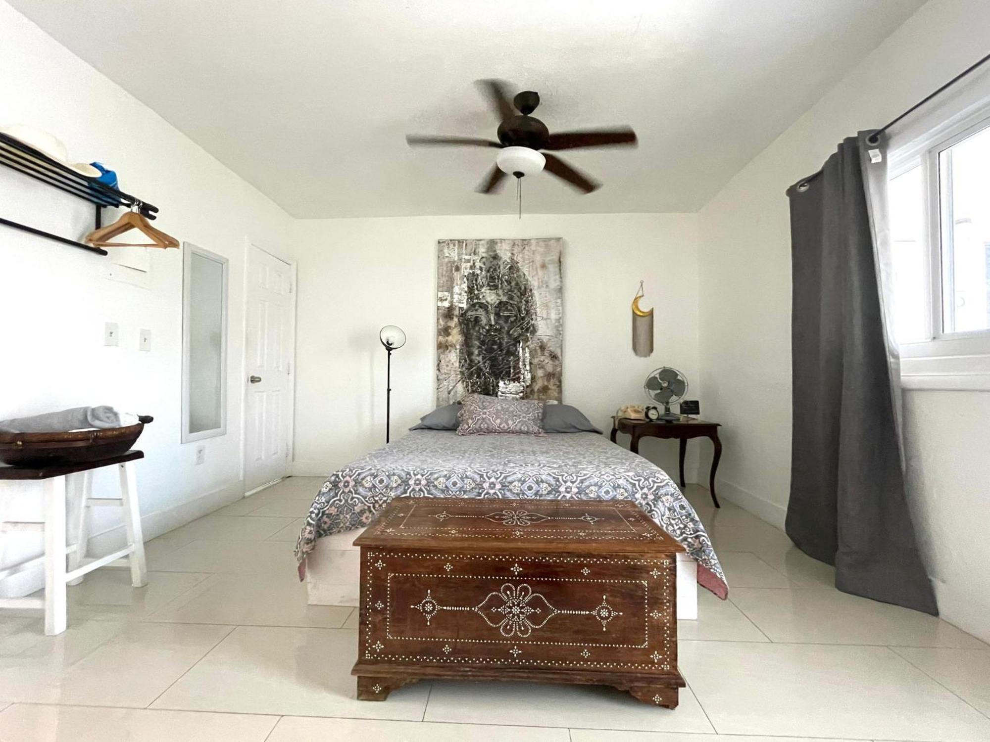 Private Studio Blocks From Coconut Grove Miami Zewnętrze zdjęcie